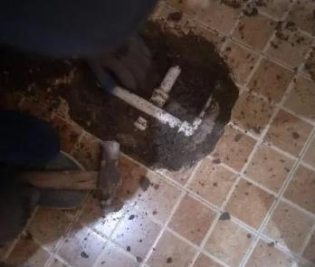 石城卫生间漏水维修公司为您分享下卫生间渗水如何处理及注意事项